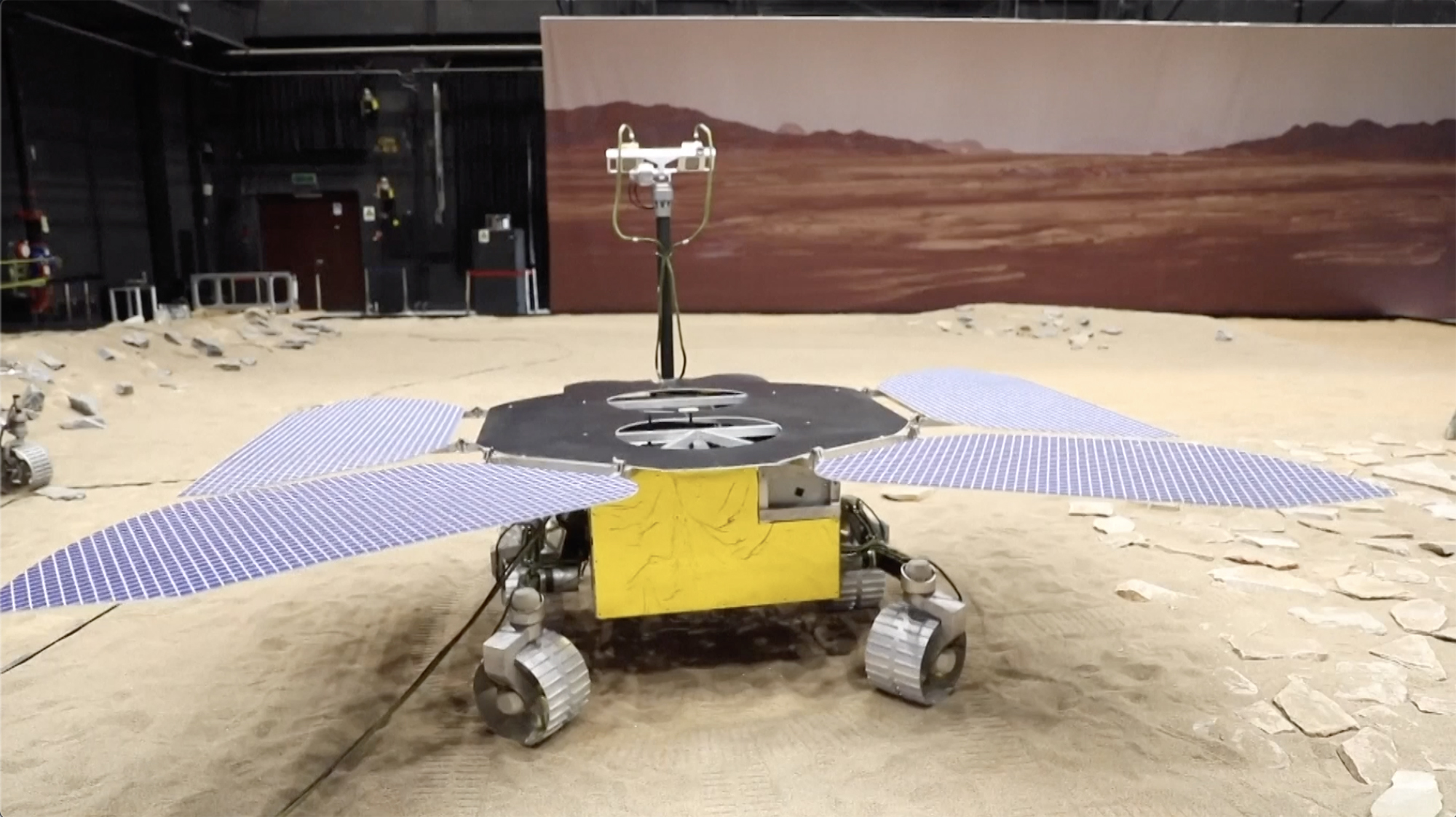 A rover földi tesztpéldánya a tesztpályán